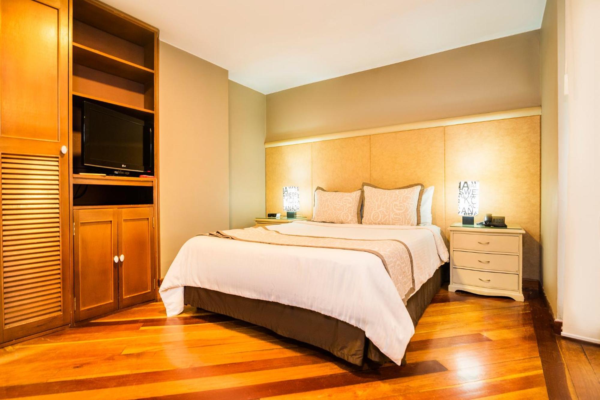 Lloyds Apartasuites Parque 93 Bogota Exterior photo