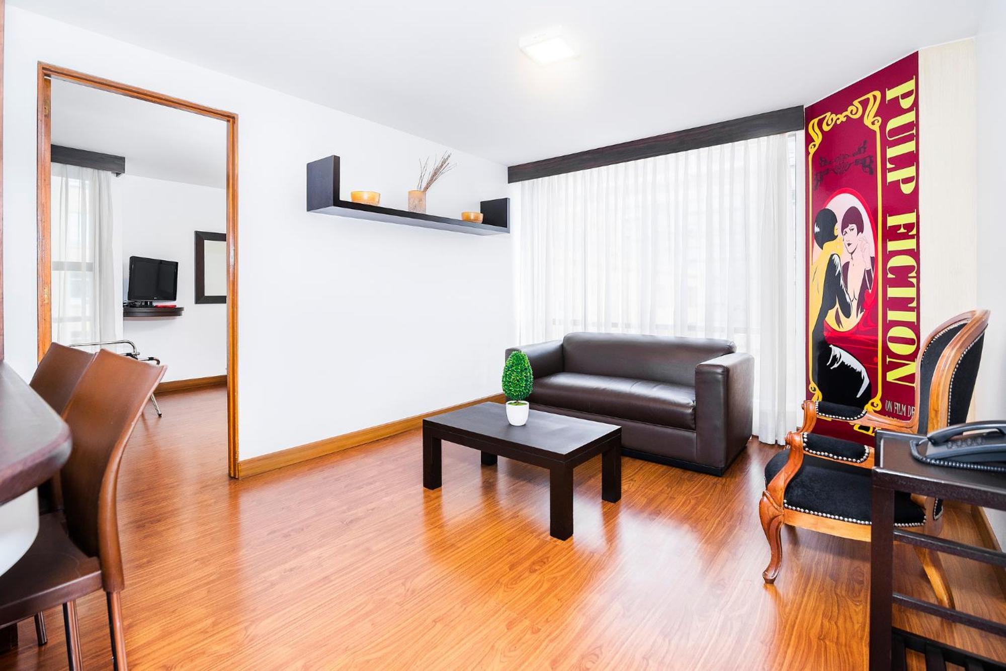 Lloyds Apartasuites Parque 93 Bogota Exterior photo