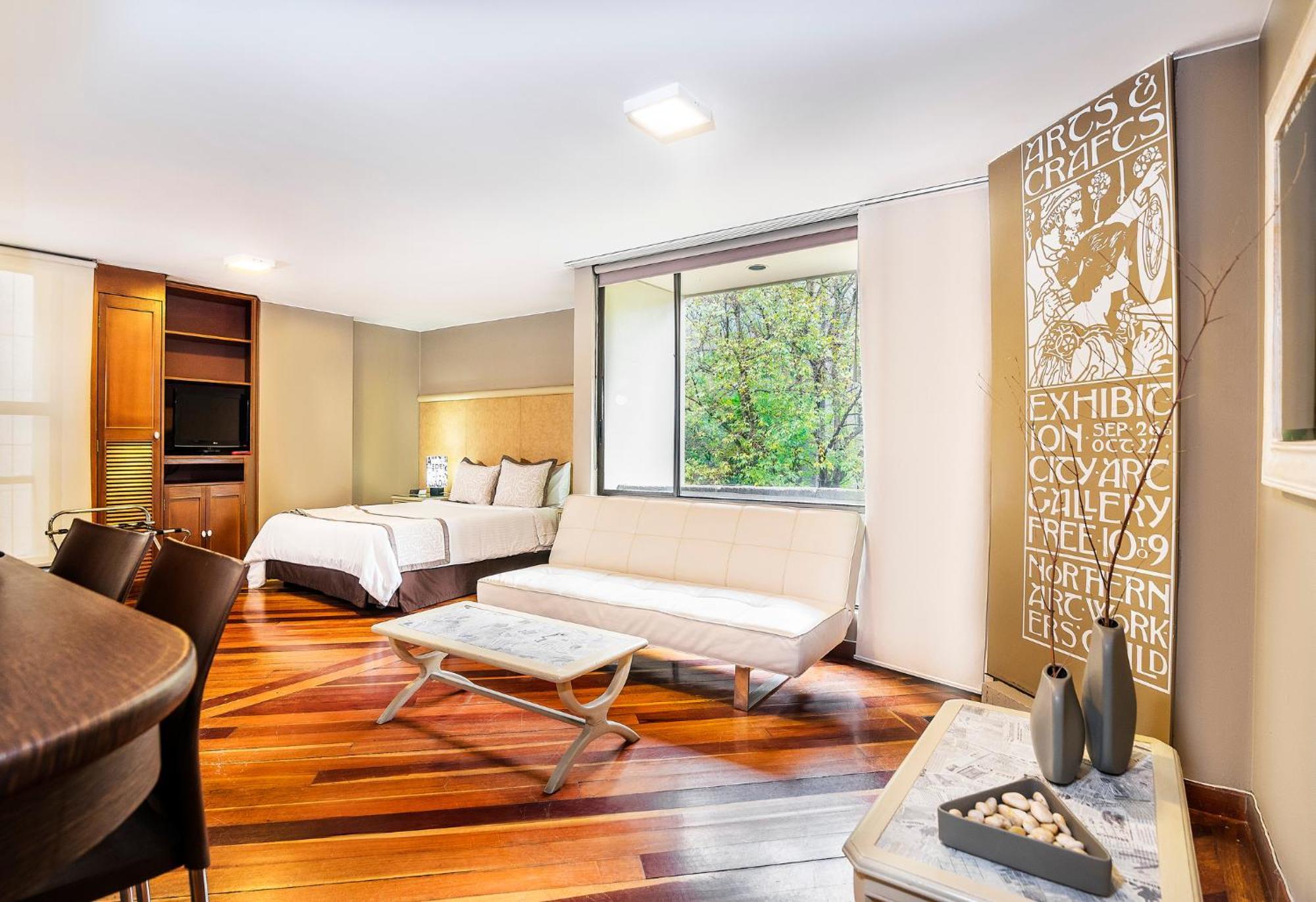 Lloyds Apartasuites Parque 93 Bogota Exterior photo